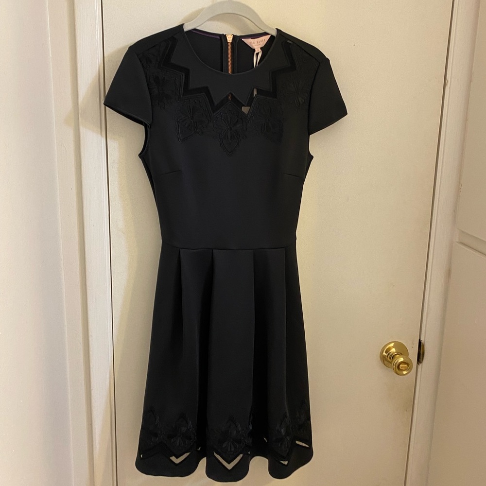 NWT- Ted Baker Cheskka Black Lace and Mesh Skater dress Size 0-2
